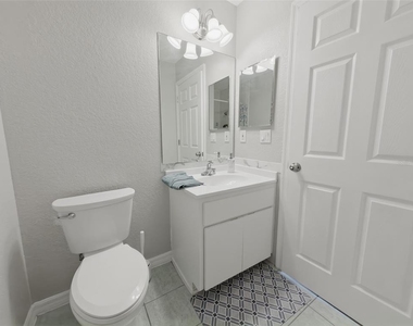 2202 Godfrey Avenue - Photo Thumbnail 20