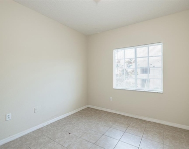 9506 Amberdale Court - Photo Thumbnail 21