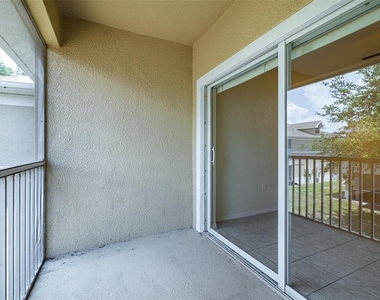 9506 Amberdale Court - Photo Thumbnail 22