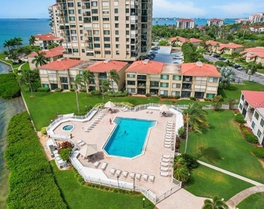 6268 Palma Del Mar Boulevard S - Photo Thumbnail 5