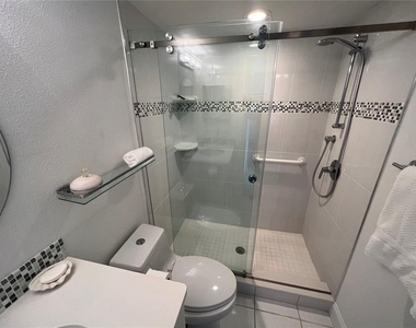 6268 Palma Del Mar Boulevard S - Photo Thumbnail 27