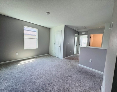 2669 Buttercup Avenue - Photo Thumbnail 6
