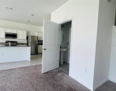 2669 Buttercup Avenue - Photo Thumbnail 4