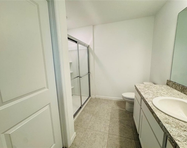 2669 Buttercup Avenue - Photo Thumbnail 10