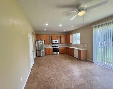 452 Janice Kay Place - Photo Thumbnail 5