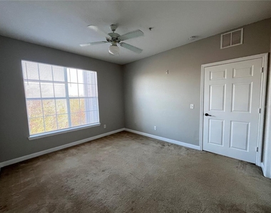3175 Feltrim Place - Photo Thumbnail 18