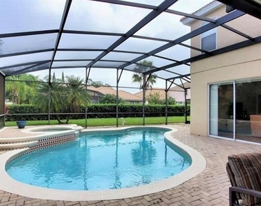 10914 Ledgement Lane - Photo Thumbnail 3