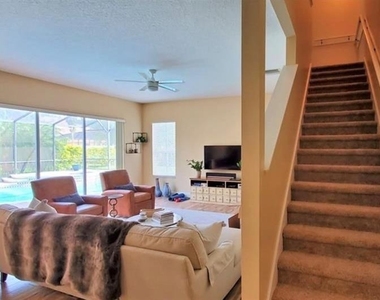 10914 Ledgement Lane - Photo Thumbnail 11