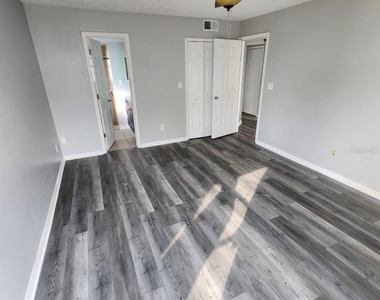 2745 N Poinciana Boulevard - Photo Thumbnail 13