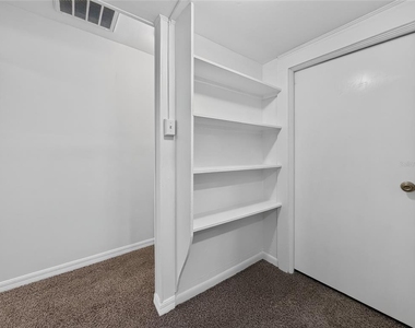 325 S 2nd Street - Photo Thumbnail 14