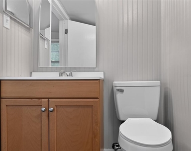 325 S 2nd Street - Photo Thumbnail 12