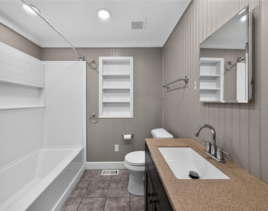 325 S 2nd Street - Photo Thumbnail 17
