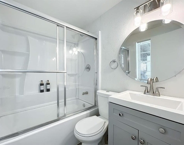 2893 Wood Street - Photo Thumbnail 2