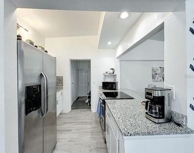 2893 Wood Street - Photo Thumbnail 7