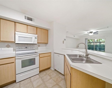 823 Camargo Way - Photo Thumbnail 1
