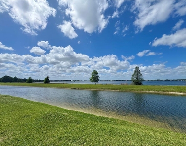 715 Magnolia Place - Photo Thumbnail 36