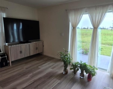 8375 Gower Trail - Photo Thumbnail 5