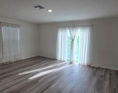 8375 Gower Trail - Photo Thumbnail 8