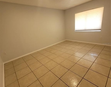 937 Aragon Ave - Photo Thumbnail 10