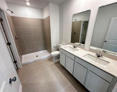 1553 Loxley Trail - Photo Thumbnail 14