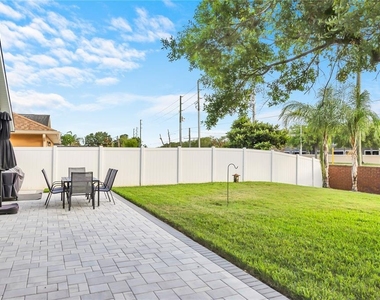 3256 Benson Park Boulevard - Photo Thumbnail 17