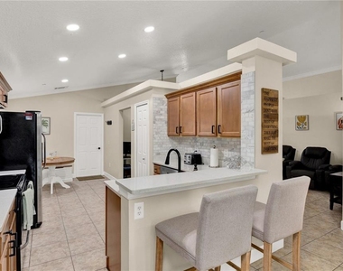 3256 Benson Park Boulevard - Photo Thumbnail 8