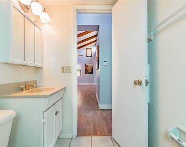 532 45th Street Court W - Photo Thumbnail 21