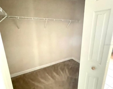 1023 Whirlaway Drive - Photo Thumbnail 13