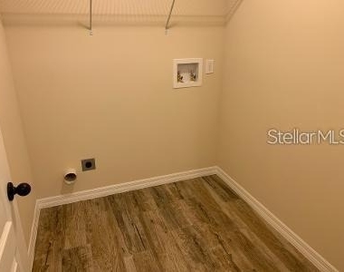 1295 12th Street - Photo Thumbnail 9