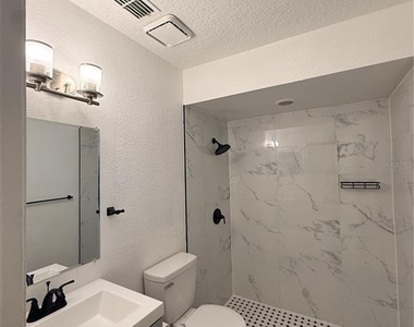 6508 Coral Cove Drive - Photo Thumbnail 4