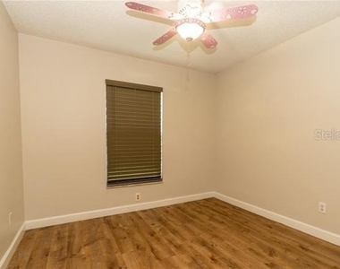 11547 Grazeley Court - Photo Thumbnail 19