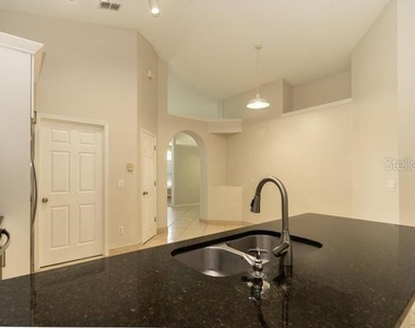 11547 Grazeley Court - Photo Thumbnail 7