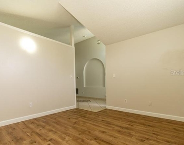 11547 Grazeley Court - Photo Thumbnail 17