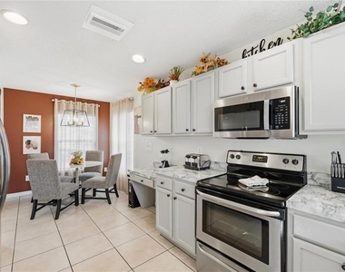 8426 Secret Key Cove - Photo Thumbnail 8