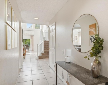 8426 Secret Key Cove - Photo Thumbnail 4