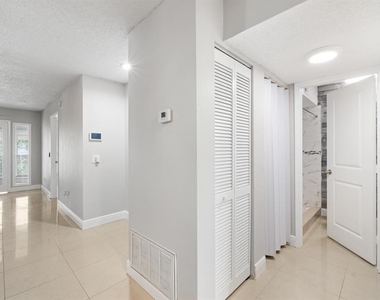 4304 Middlebrook Road - Photo Thumbnail 5