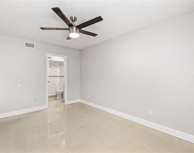 4304 Middlebrook Road - Photo Thumbnail 7