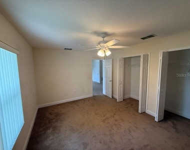 960 Chase Court - Photo Thumbnail 11