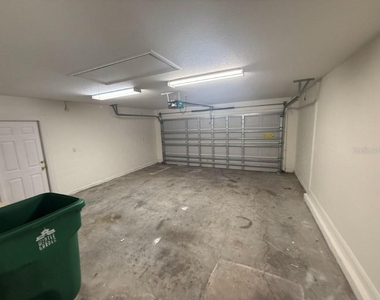 960 Chase Court - Photo Thumbnail 12