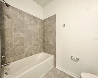 719 Grove Street - Photo Thumbnail 26