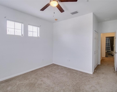 20626 Maxim Parkway - Photo Thumbnail 16