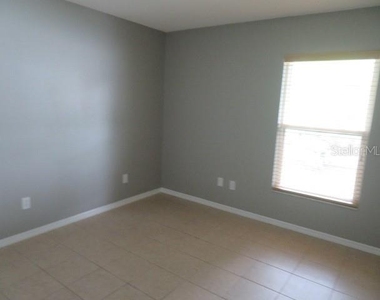 839 Rosemere Circle - Photo Thumbnail 14