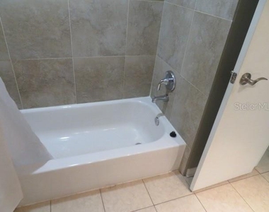 839 Rosemere Circle - Photo Thumbnail 36