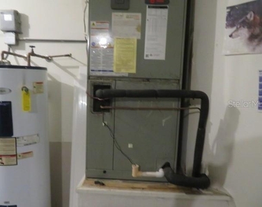 839 Rosemere Circle - Photo Thumbnail 15