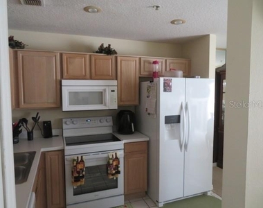 1188 N Fairway Drive - Photo Thumbnail 2