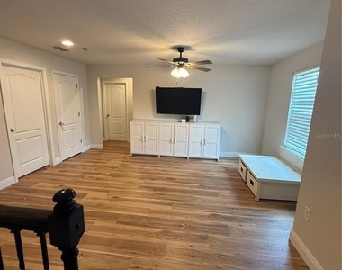 17420 Painted Leaf Way - Photo Thumbnail 13