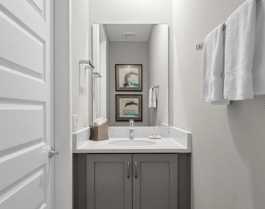 7785 Spectrum Drive - Photo Thumbnail 6