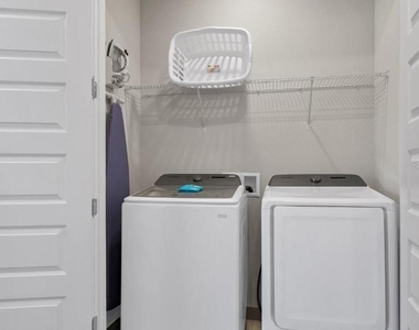 7785 Spectrum Drive - Photo Thumbnail 13