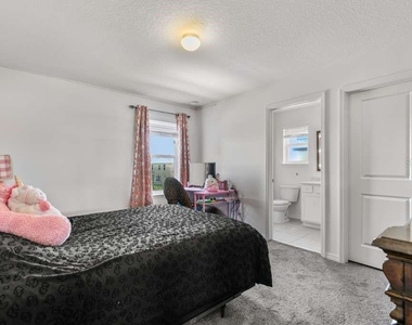5637 Beggs Road - Photo Thumbnail 5