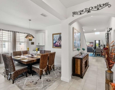 5637 Beggs Road - Photo Thumbnail 13